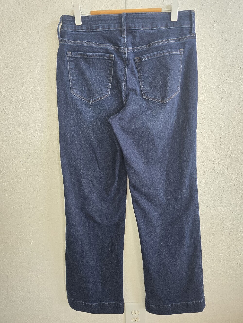 NYDJ Lift Tuck Technology Dark Wash Trouser Wide Leg Jeans Size 6 - Picture 7 of 7